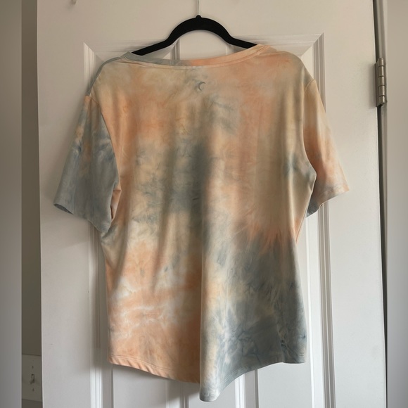 Zyia Go To Pocket tie dye top - Picture 2 of 3
